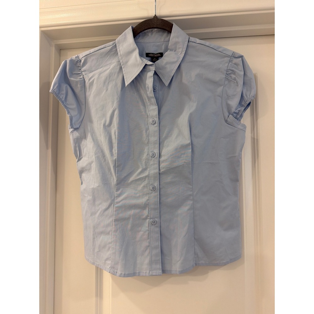 Wild Fable Button Down Shirt Womens Medium Blue Puff Cap Sleeve Cotton Top NWT